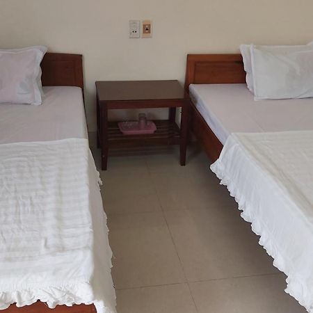 Lam Dao House Bed & Breakfast Dong Hoi Bagian luar foto