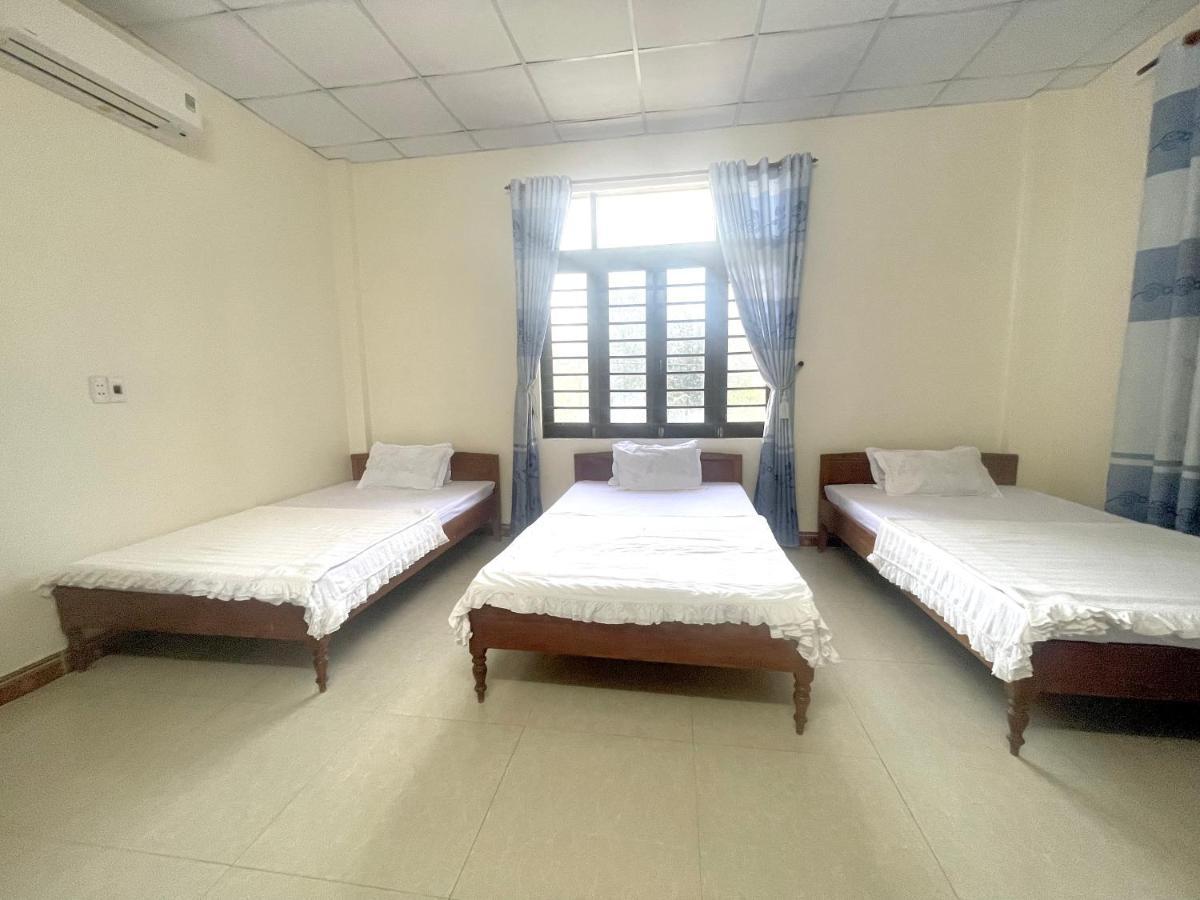 Lam Dao House Bed & Breakfast Dong Hoi Bagian luar foto