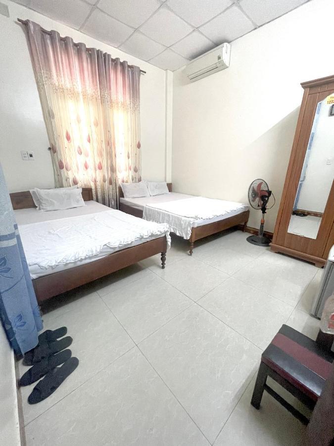 Lam Dao House Bed & Breakfast Dong Hoi Bagian luar foto