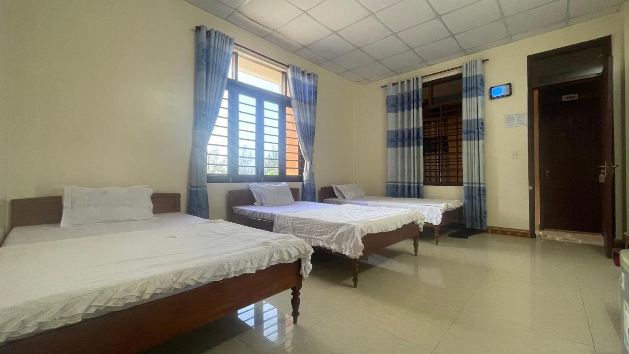 Lam Dao House Bed & Breakfast Dong Hoi Bagian luar foto
